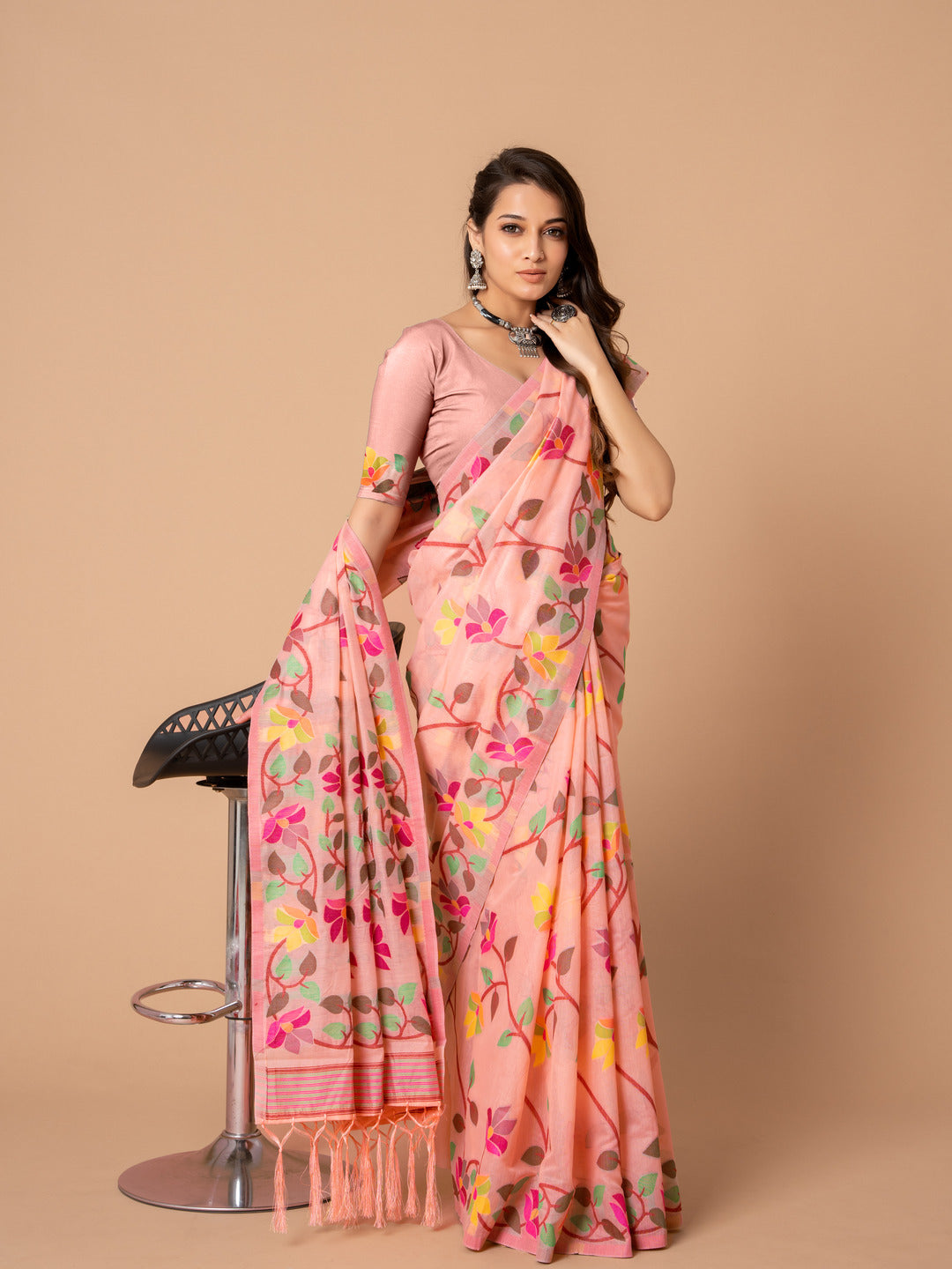 Dhiyona GR Women's Karvaah Rose Pink Cotton Jamdani Saree