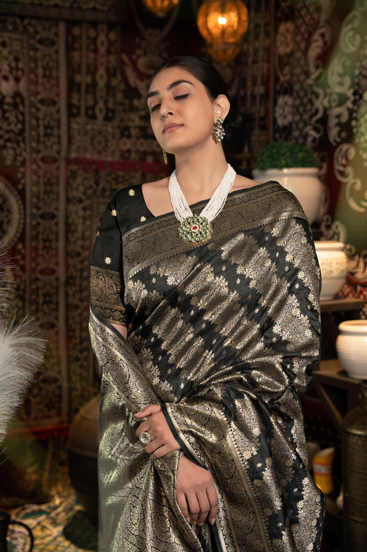 Dhiyona GR Women's Kavya Silk Black Banarasi Silk Woven Saree