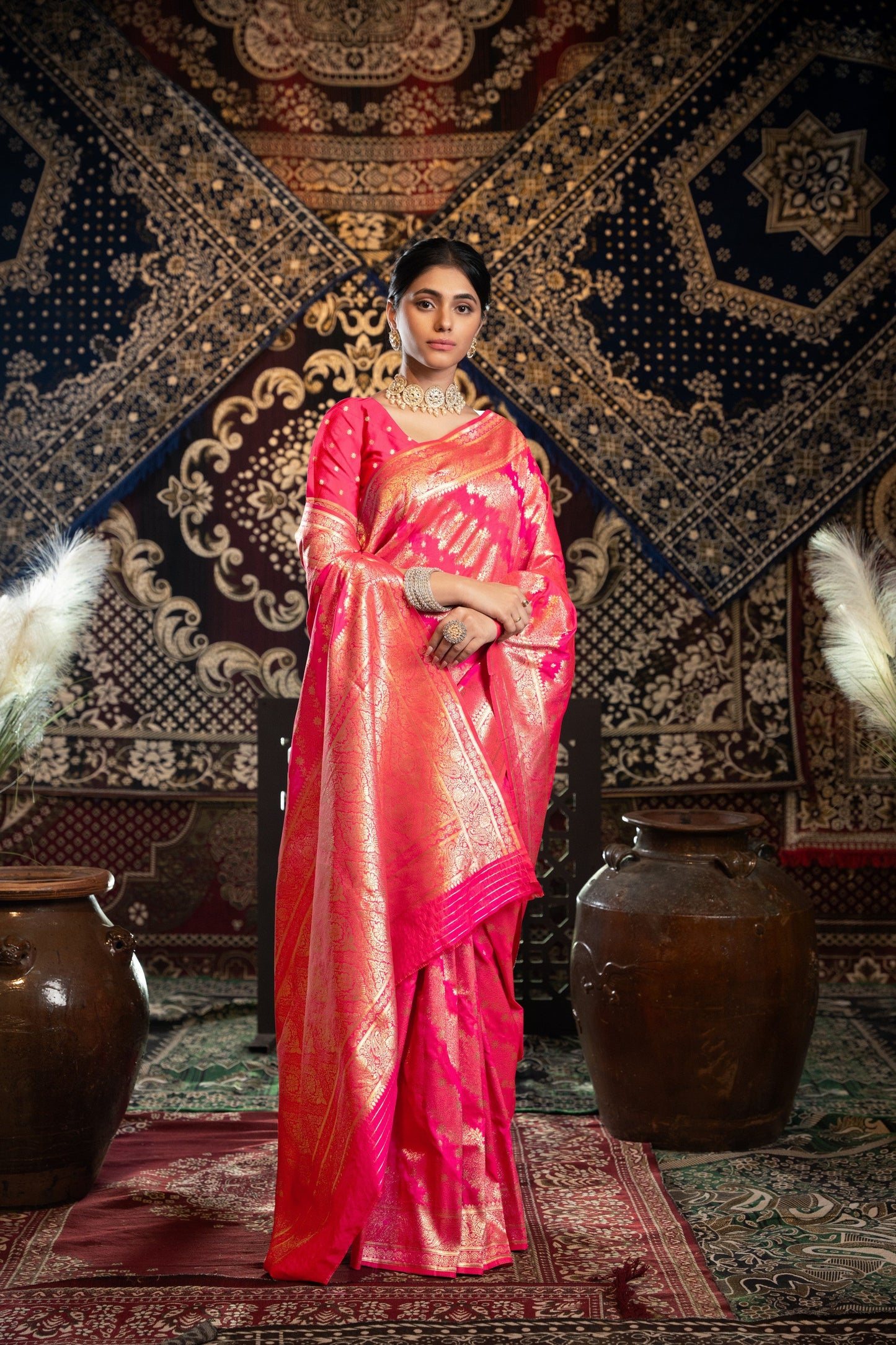 Dhiyona GR Women's Kavya Silk Pink Banarasi Silk Woven Saree
