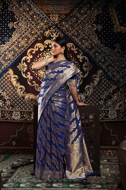 Dhiyona GR Women's Kavya Silk Navy Banarasi Silk Woven Saree