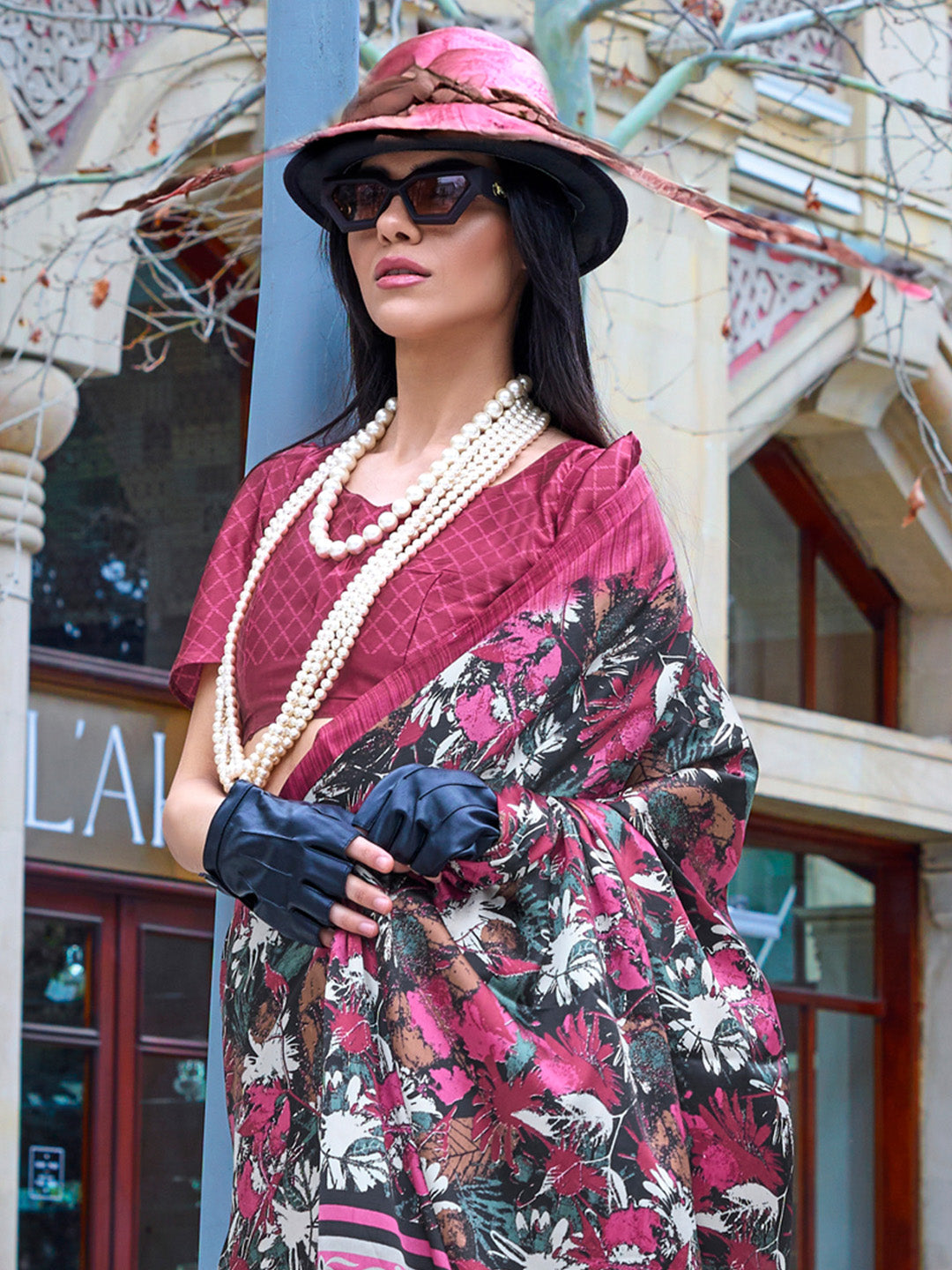 Women's Crepe Pink Printed Designer Saree With Blouse Piece