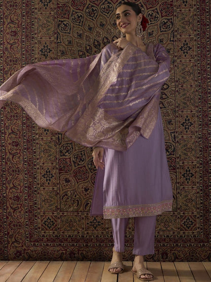 Ethnic Motifs Embroidered Thread Work Straight Kurta With Trousers & Dupatta