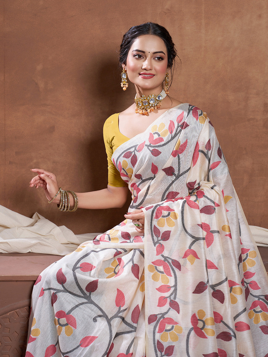 Dhiyona GR Women's Keeyah White & Red Muslin Cotton Jamdani Saree