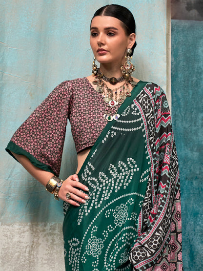 Women's Crepe Green Printed Designer Saree With Blouse Piece