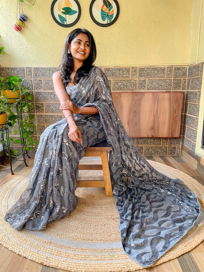 Women's Georgette Grey Embellished Designer Saree With Blouse Piece