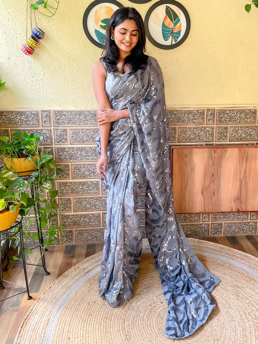 Women's Georgette Grey Embellished Designer Saree With Blouse Piece