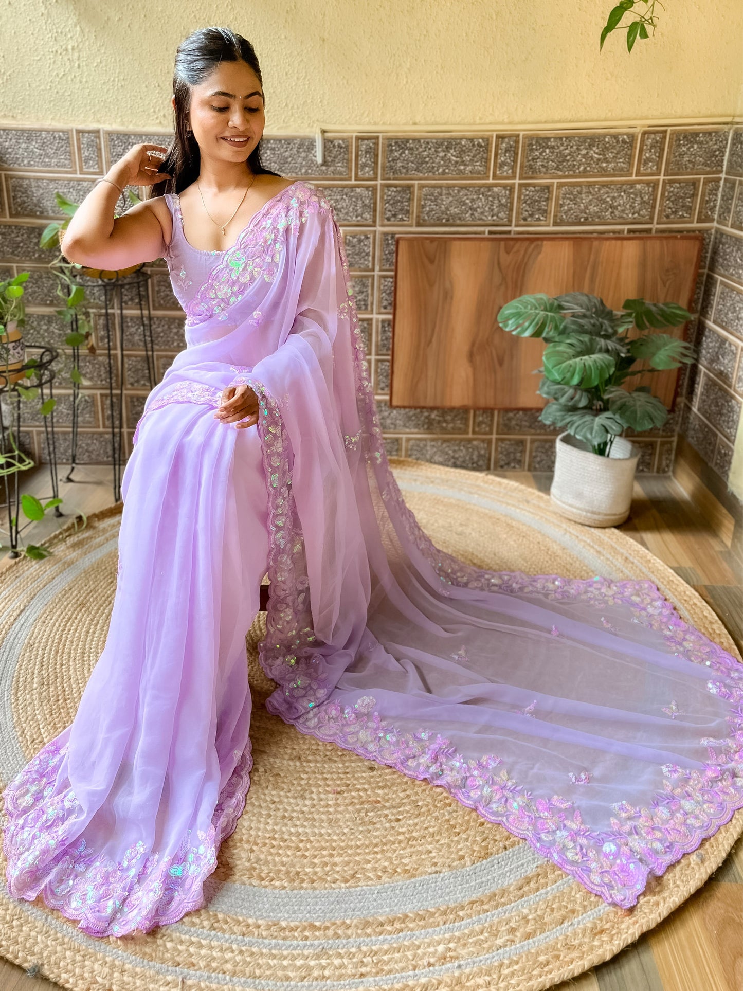 Women's Georgette Lavendar Embellished Designer Saree With Blouse Piece