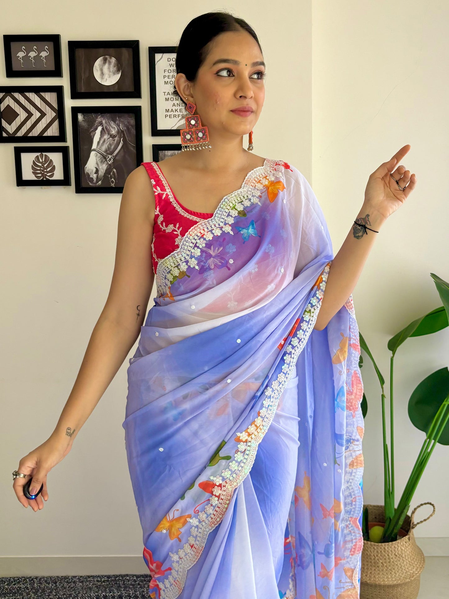 Women's Georgette Pink Embellished Designer Saree With Blouse Piece