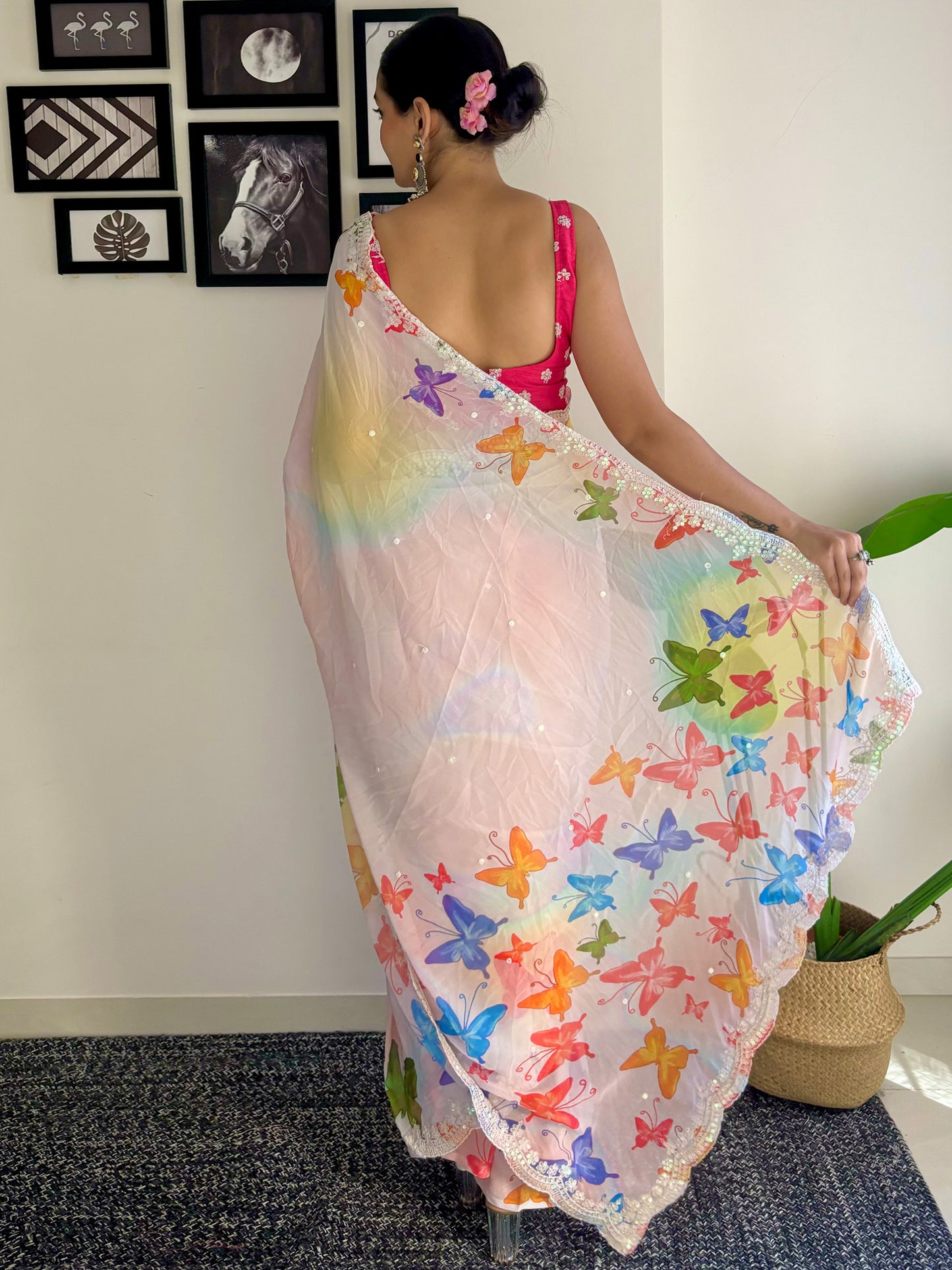 Women's Georgette Pink Embellished Designer Saree With Blouse Piece