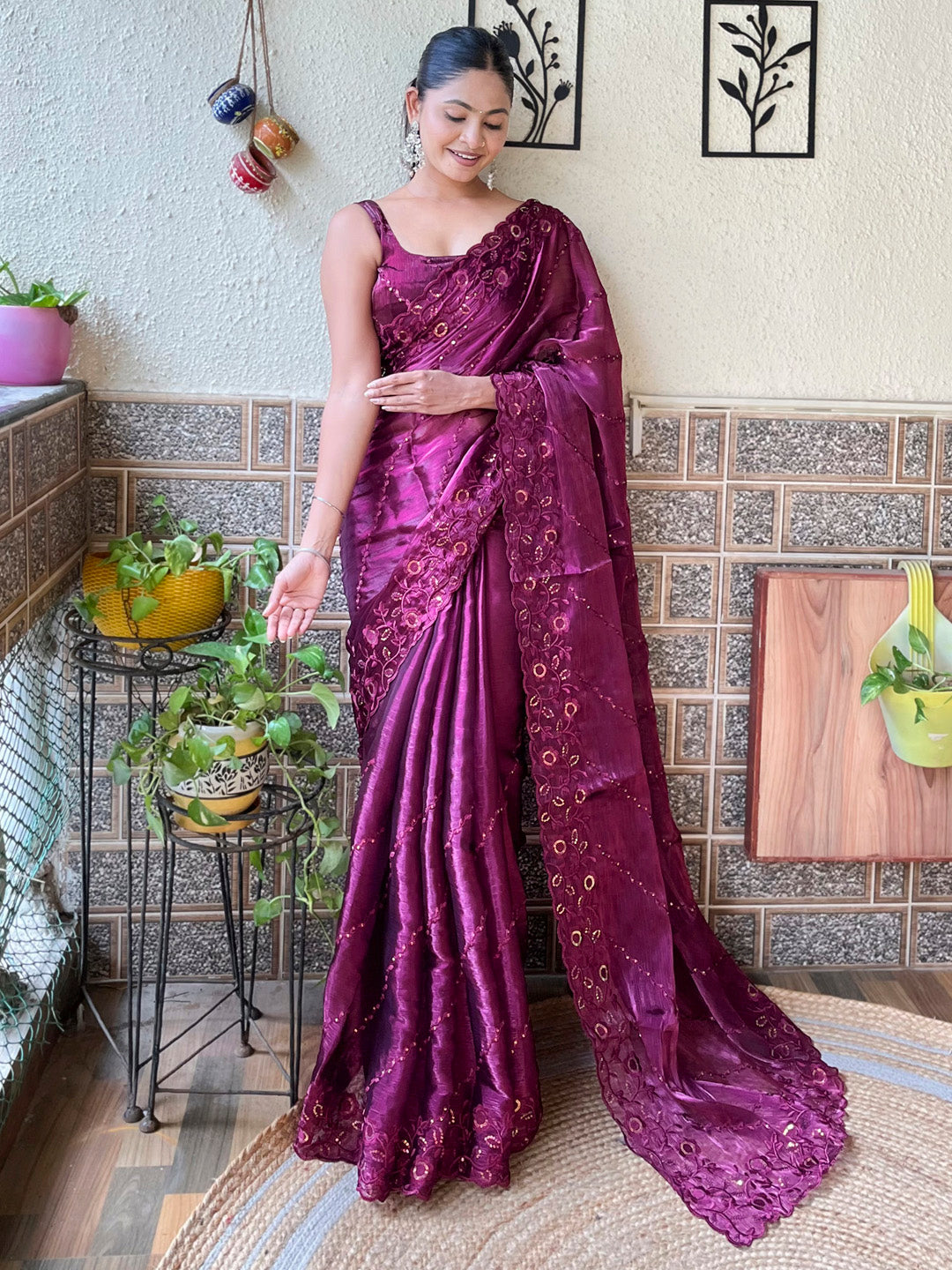 Women's Organza Magenta Embellished Designer Saree With Blouse Piece
