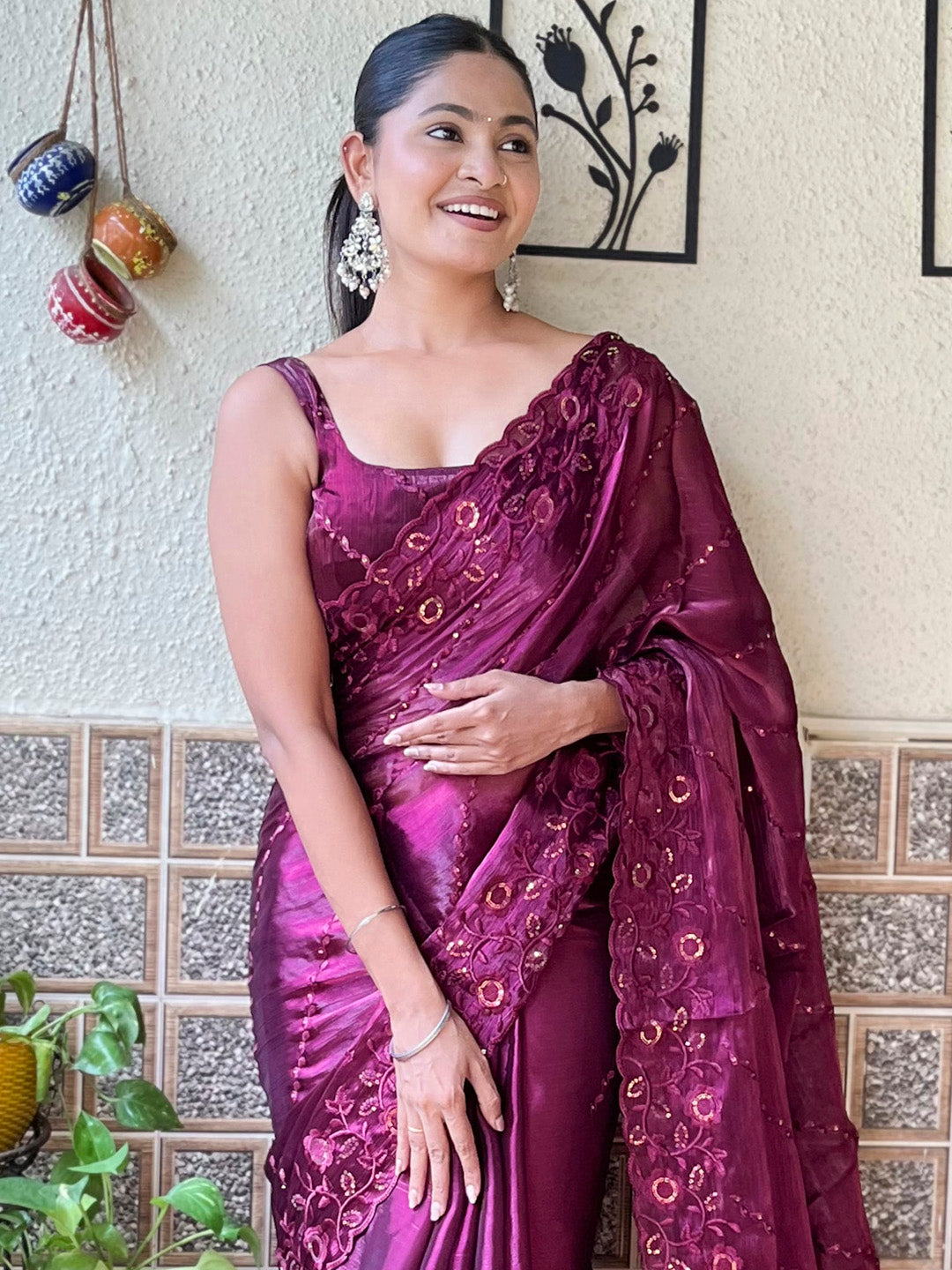 Women's Organza Magenta Embellished Designer Saree With Blouse Piece