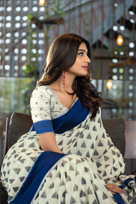 Dhiyona GR Women's Kimaya Navy Soft Cotton Block Woven Design Saree