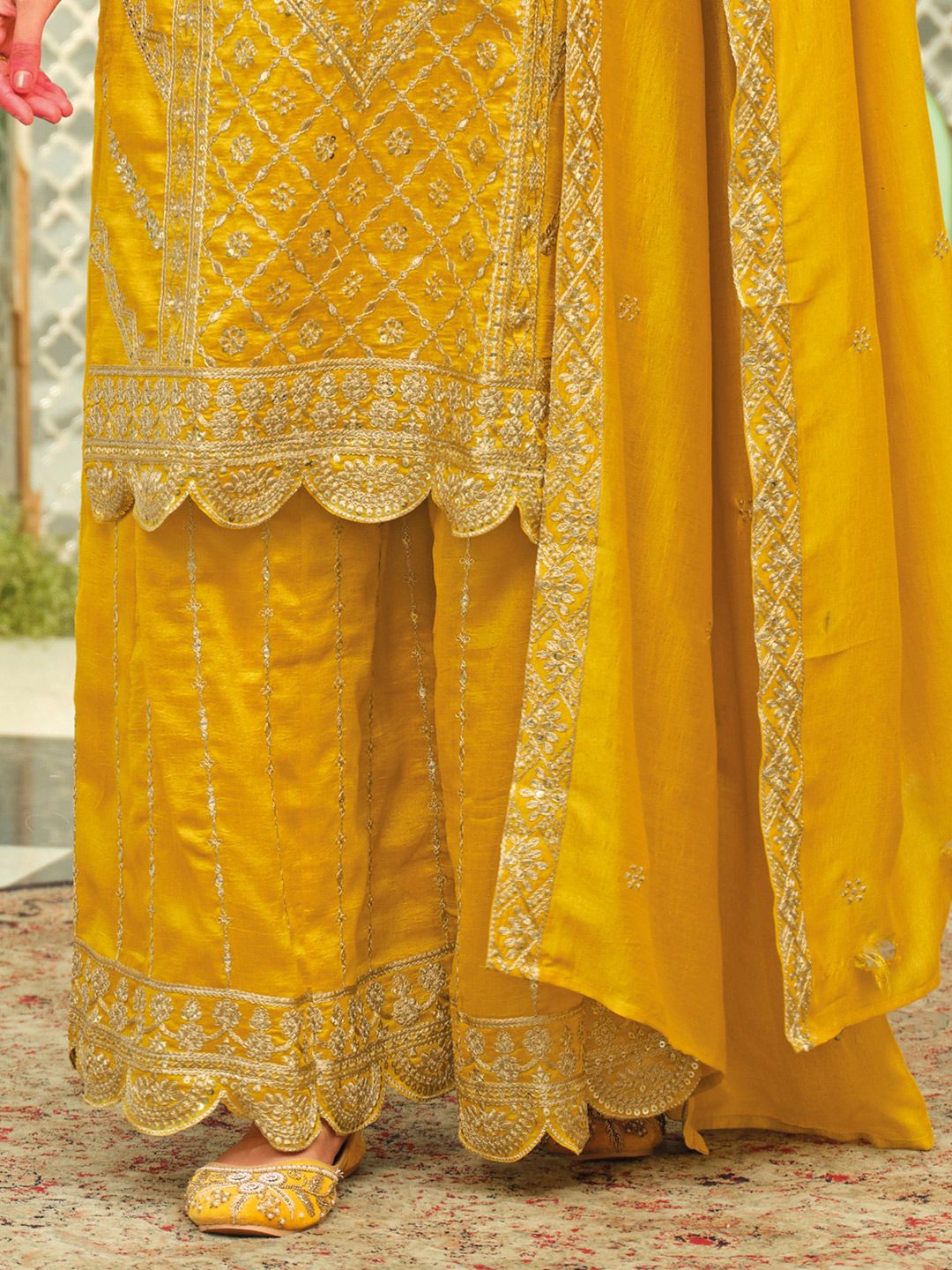 Women Ethnic Motifs Embroidered Kurta with Palazzos & Dupatta