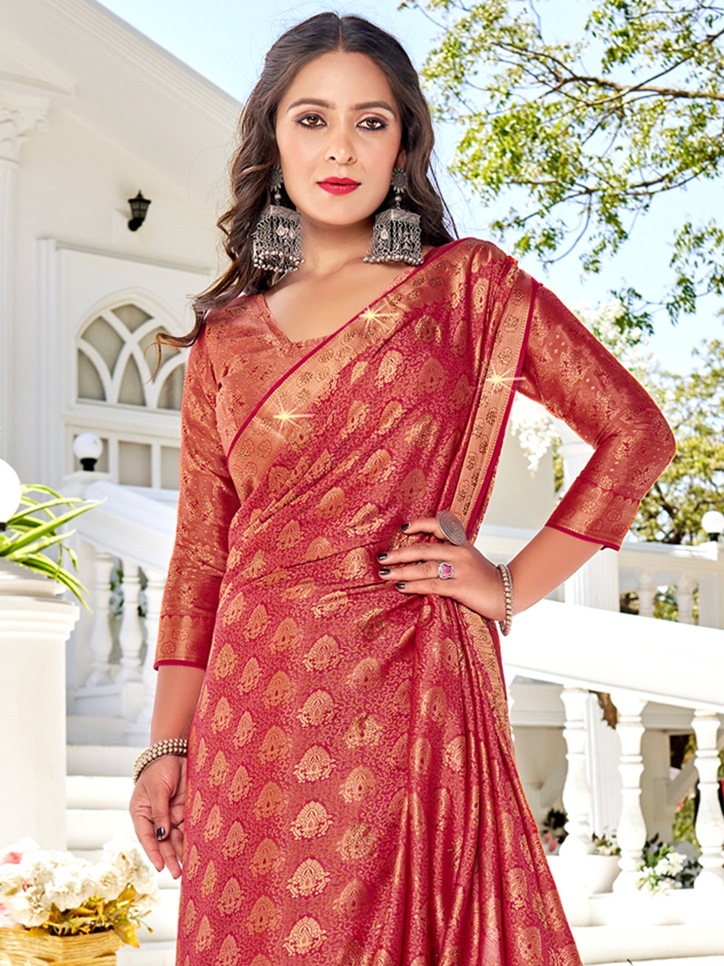 Women's Pure Silk Pink Woven Design Designer Saree With Blouse Piece