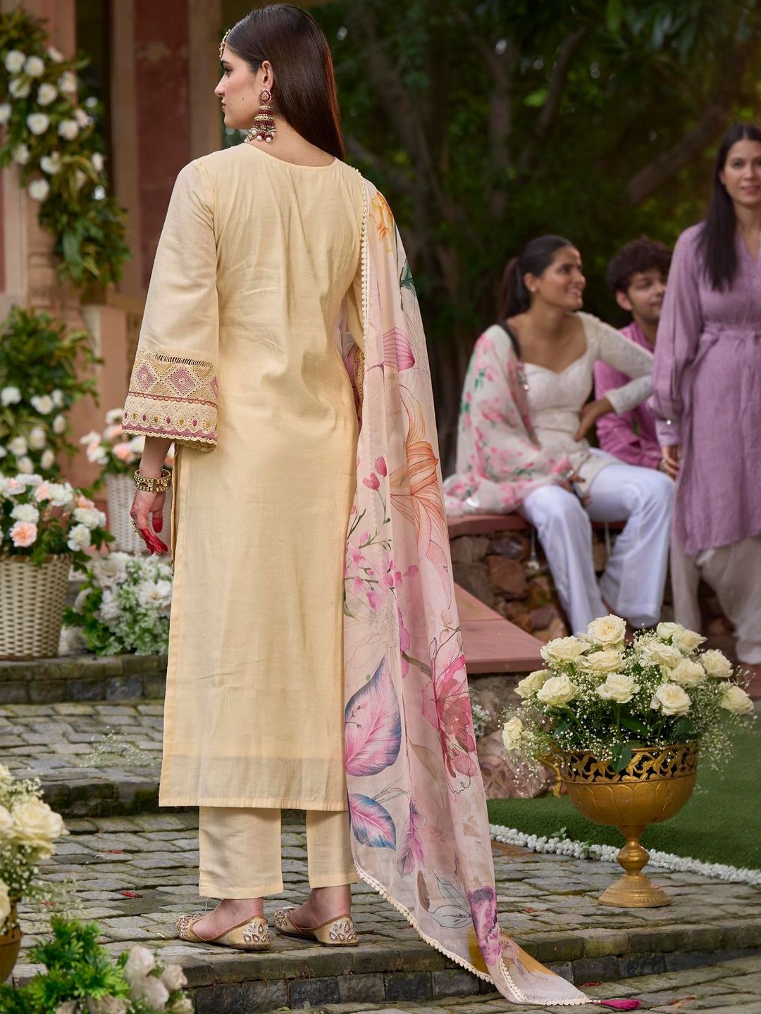 Women Floral Embroidered Kurta with Trousers & Dupatta