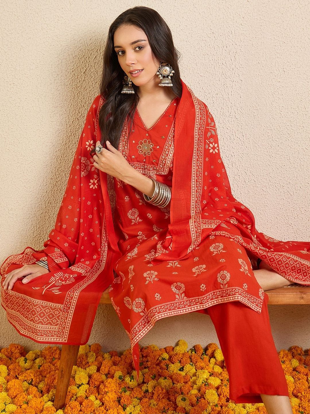 Women Ethnic Motifs Printed Regular Thread Work Pure Cotton Kurta with Trousers & With Dupatta