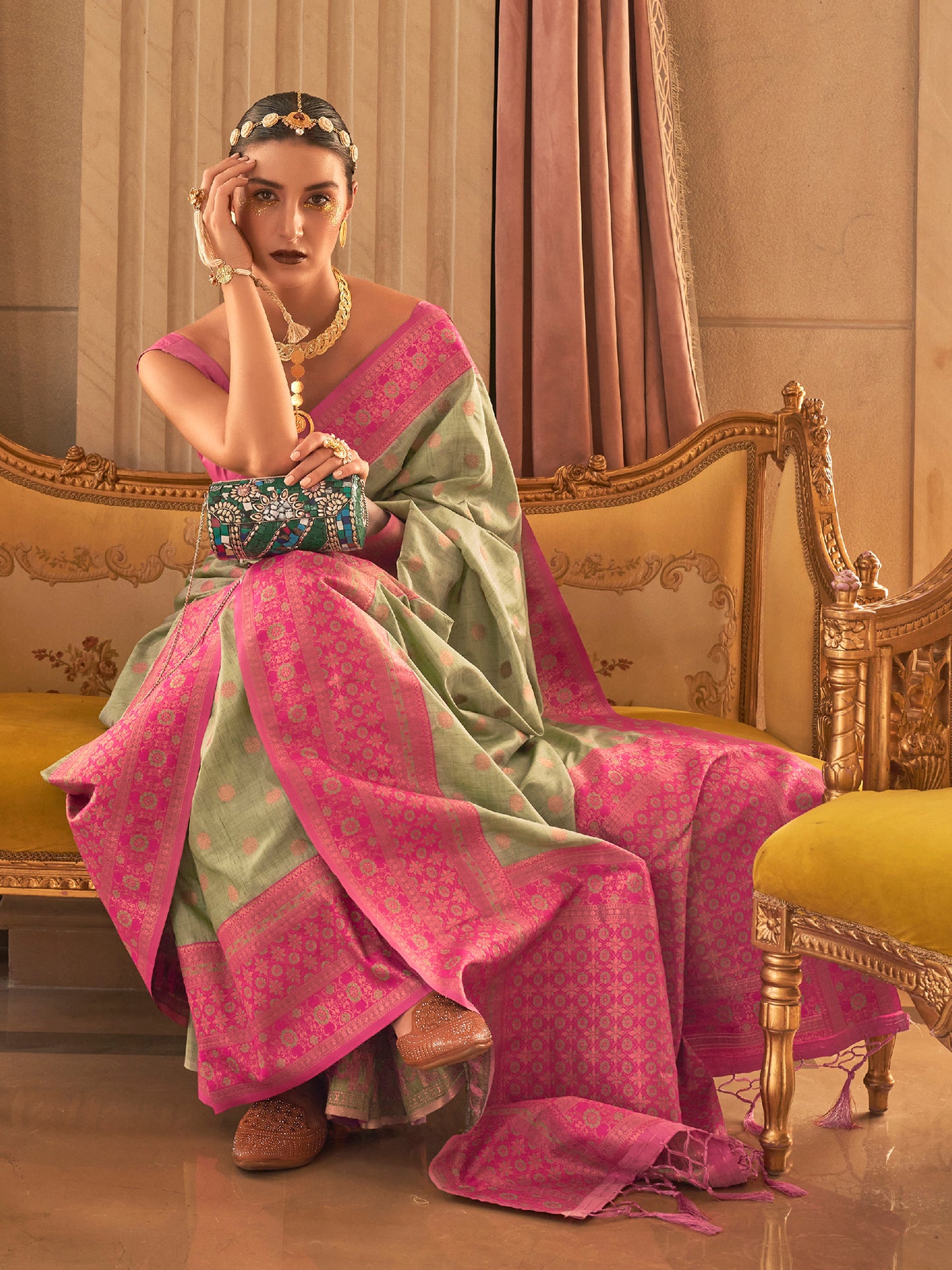 Women's Silk Blend Green Woven Design Designer Saree With Blouse Piece