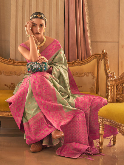 Women's Silk Blend Green Woven Design Designer Saree With Blouse Piece