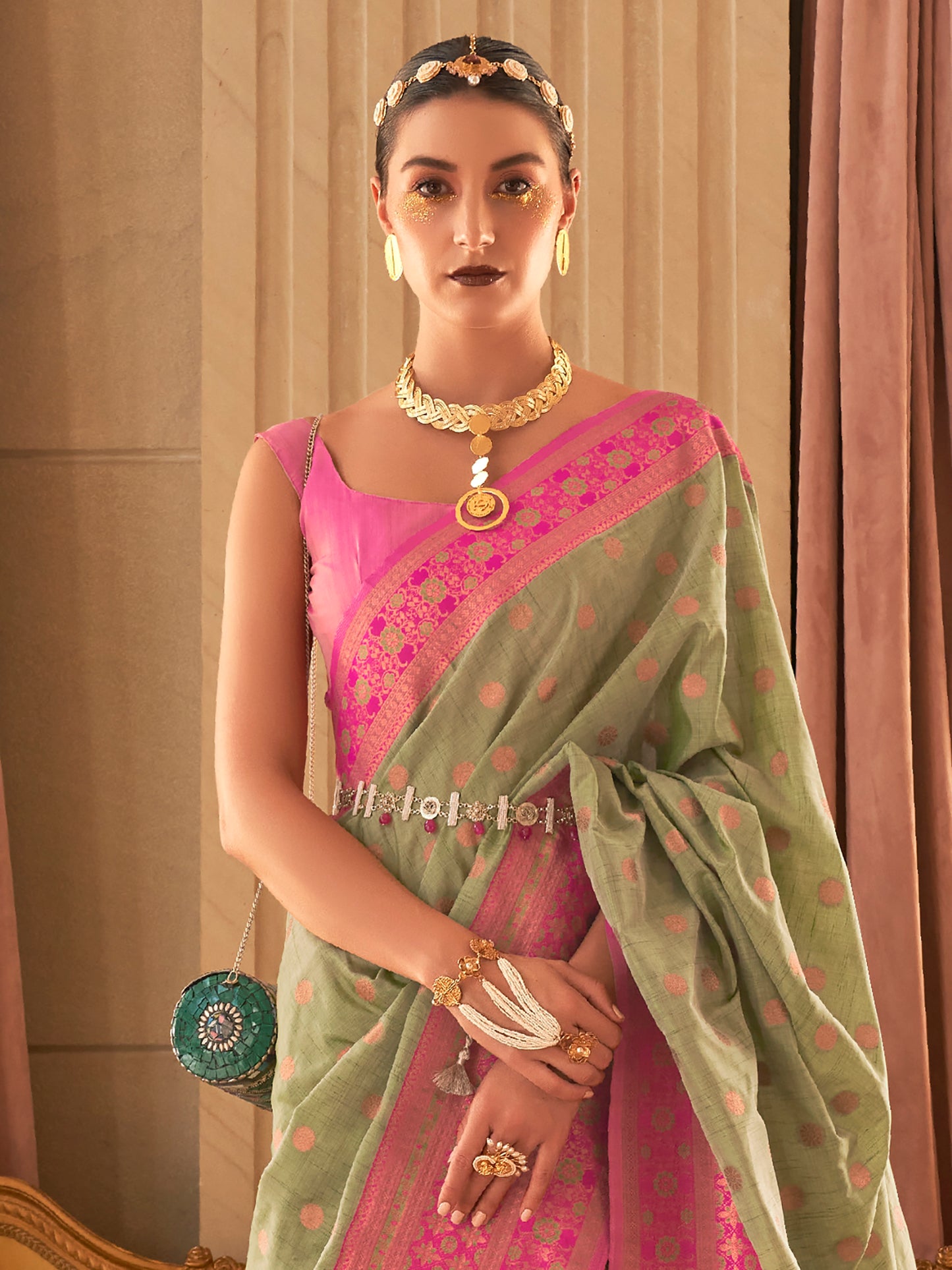 Women's Silk Blend Green Woven Design Designer Saree With Blouse Piece