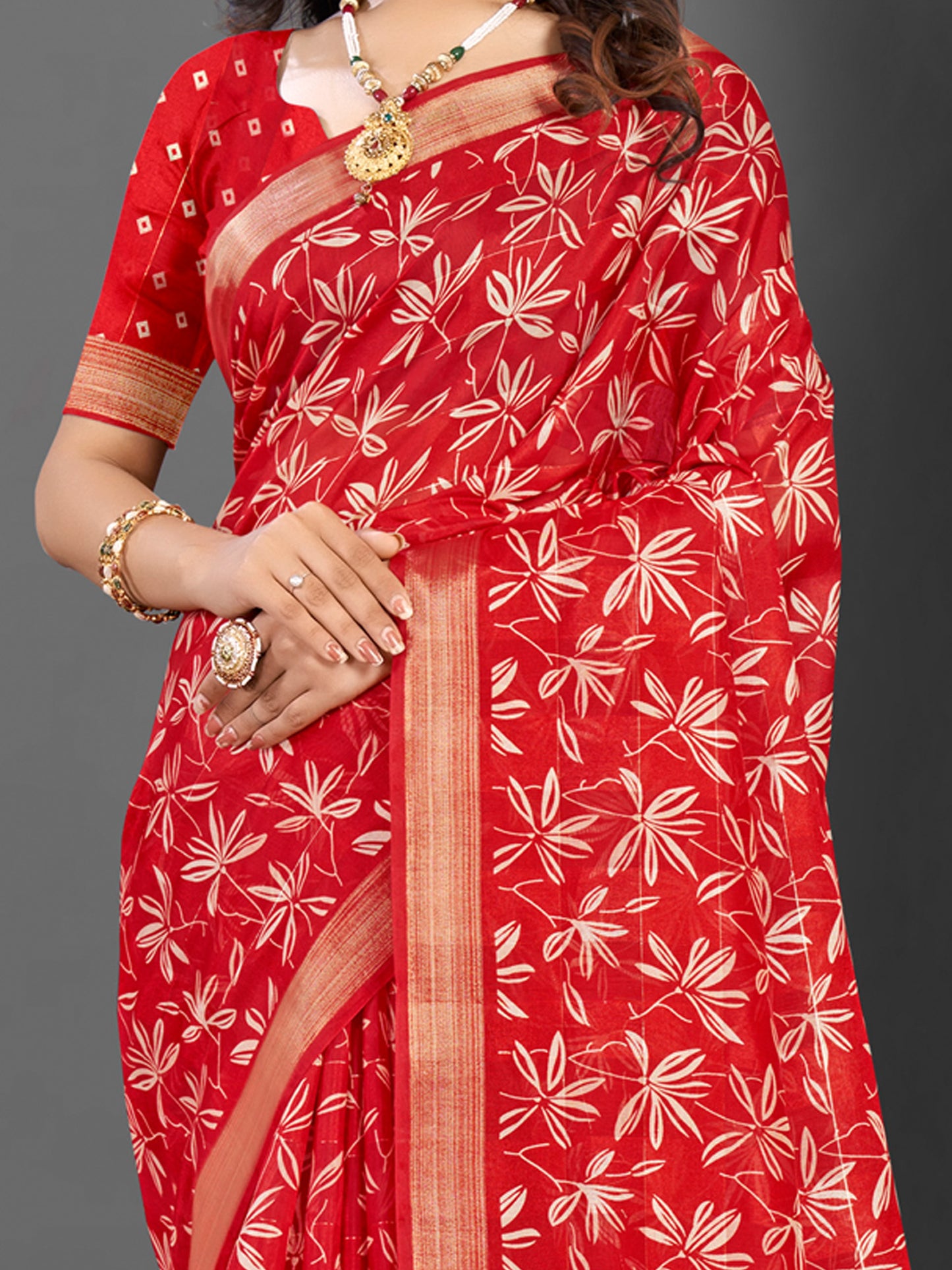 Women's Silk Blend Red Printed Designer Saree With Blouse Piece