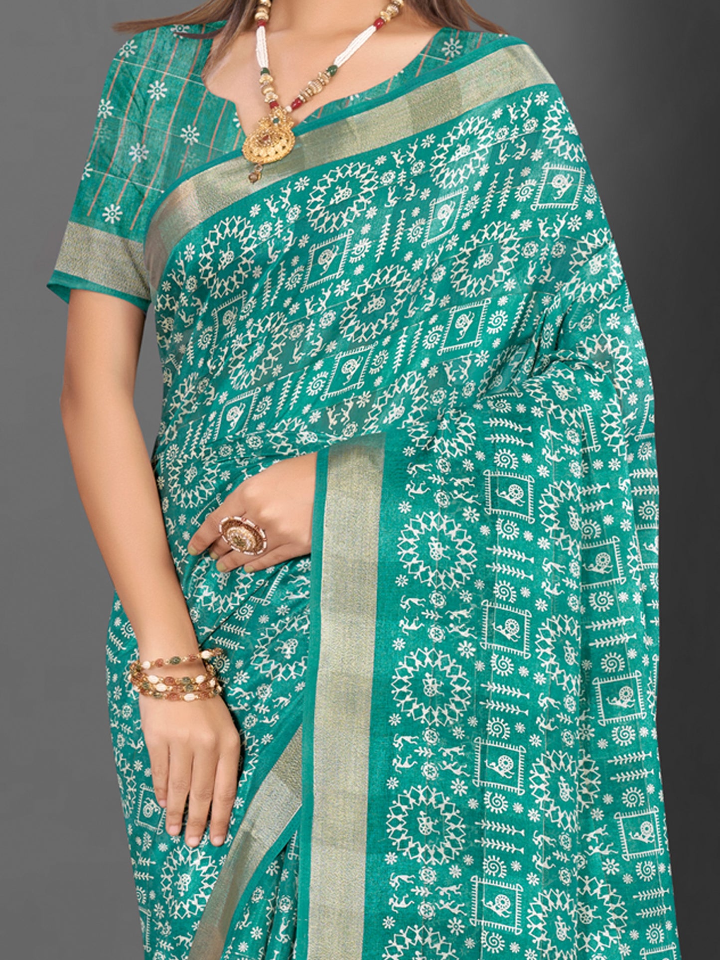 Women's Silk Blend Blue Printed Designer Saree With Blouse Piece