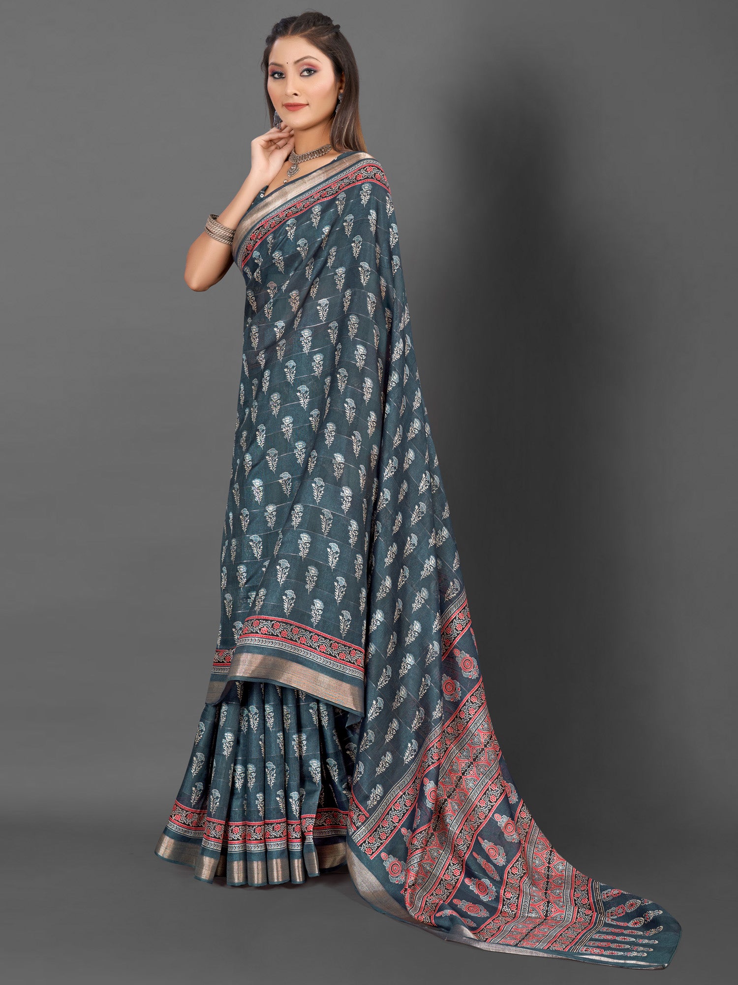 Women's Silk Blend Grey Printed Designer Saree With Blouse Piece