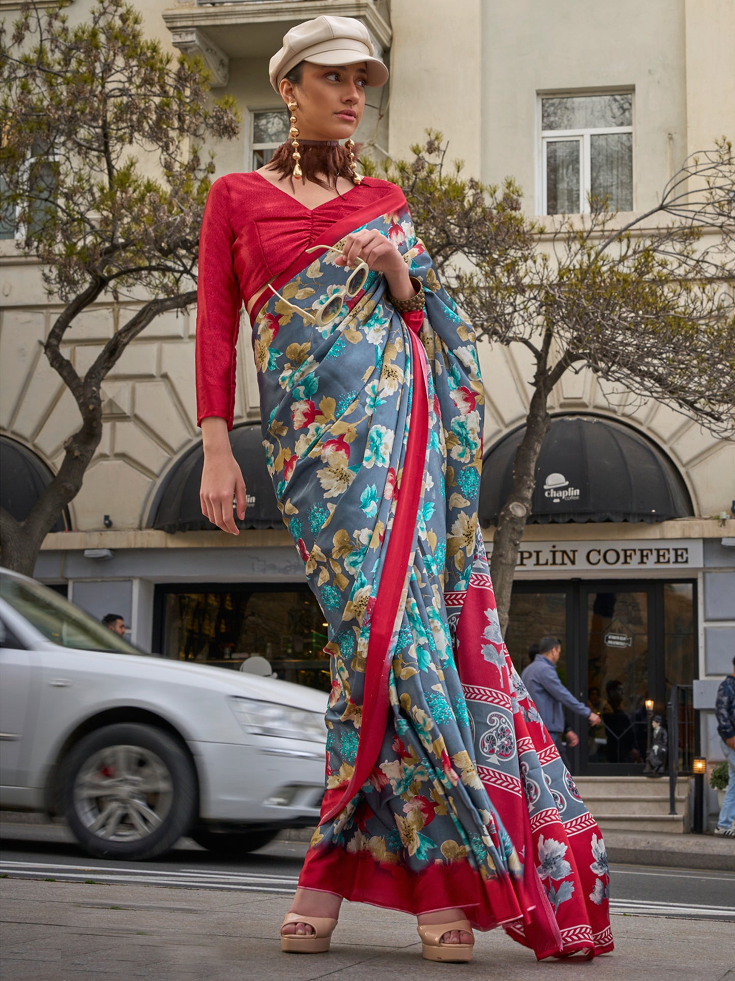 Women's Satin Grey Printed Designer Saree With Blouse Piece