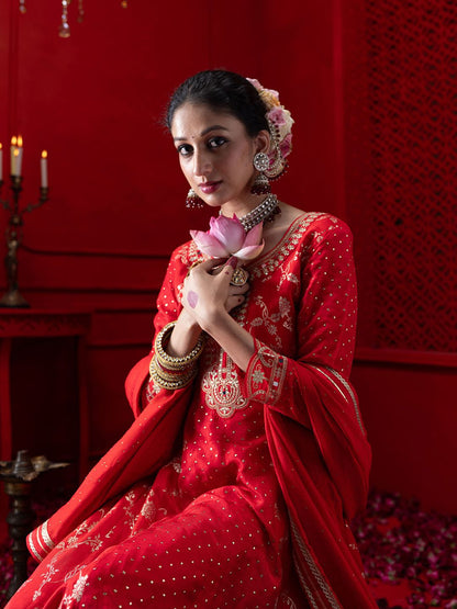 Dhiyona CH Floral Embroidered Panelled Anarkali Kurta with Trousers & Dupatta