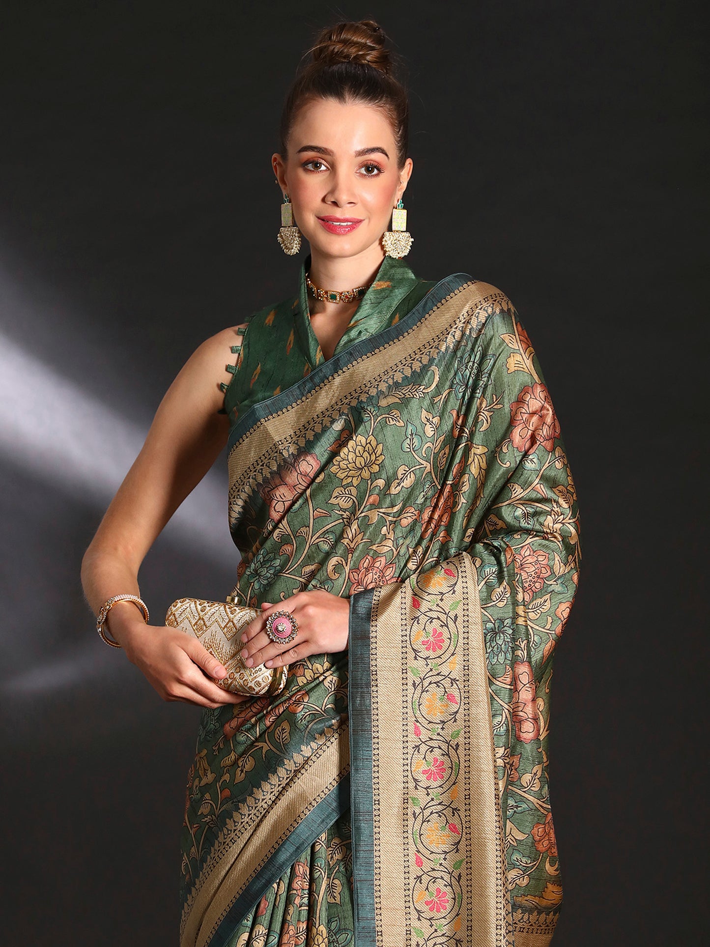 Women's Cotton Blend Sea Green Printed Designer Saree With Blouse Piece