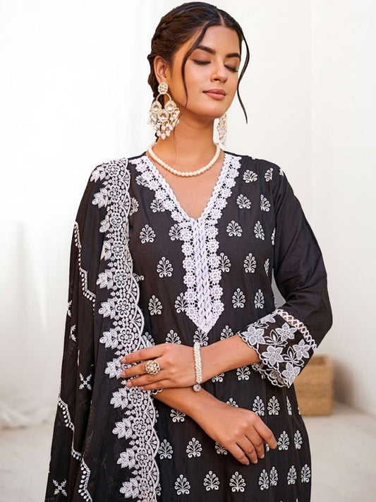 Women Ethnic Motifs Embroidered Regular Thread Work Pure Cotton Kurta with Trousers & With Dupatta