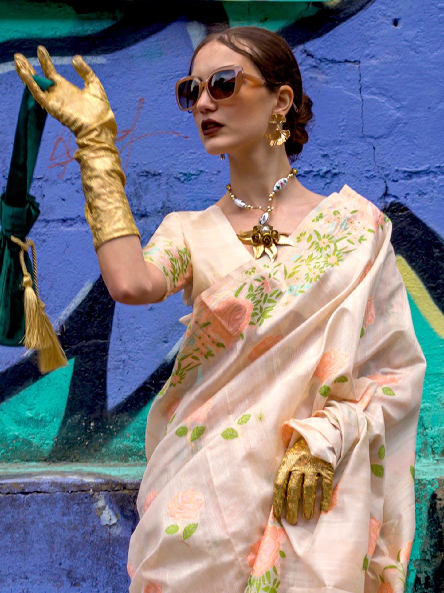 Women's Cotton Blend Cream Woven Design Designer Saree With Blouse Piece