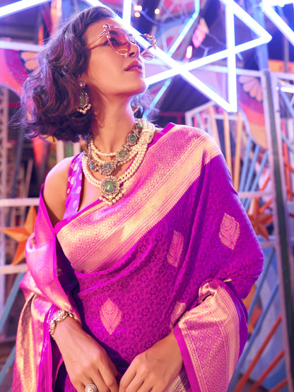 Women's Silk Blend Pink Woven Design Designer Saree With Blouse Piece