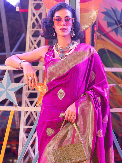 Women's Silk Blend Pink Woven Design Designer Saree With Blouse Piece