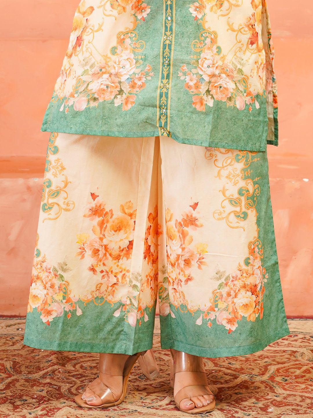 Women Floral Printed Kurta with Palazzos