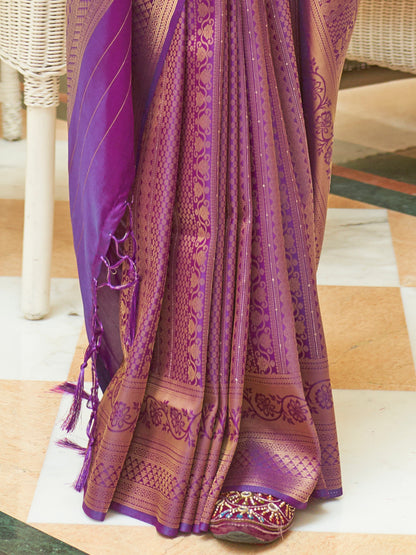 Women's Silk Blend Purple Embroidered Woven saree With Blouse Piece