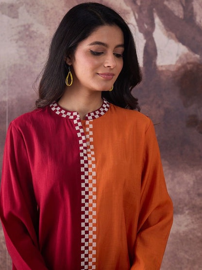 Dhiyona IE Colourblocked Mandarin Collar Top With Trousers