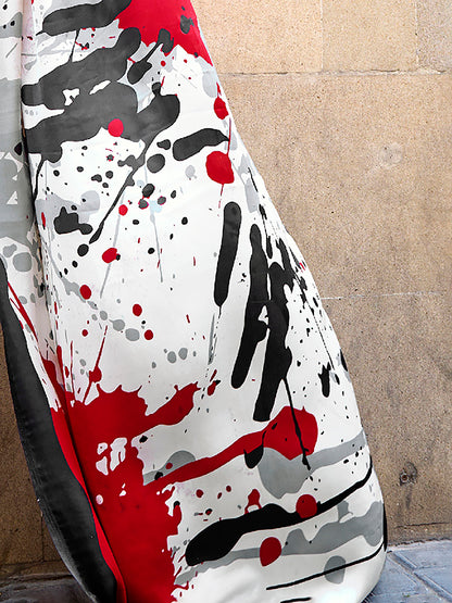 Women's Crepe Off White Digital Print Designer Saree With Blouse Piece