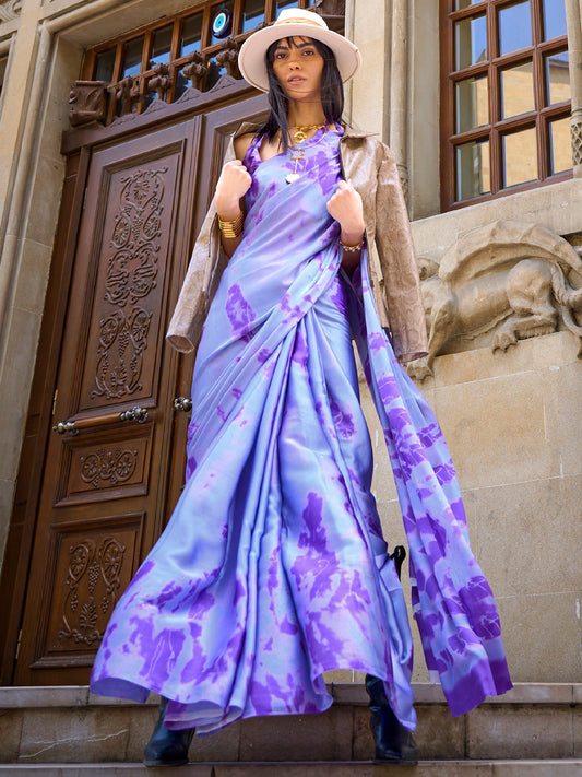 Women's Crepe Lavendar Digital Print Designer Saree With Blouse Piece
