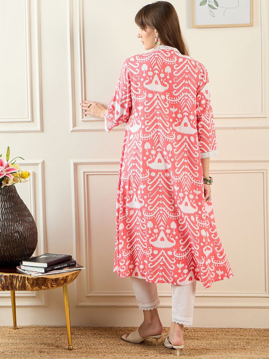 Dhiyona IE Abstract Printed Pleated A-Line Kurta