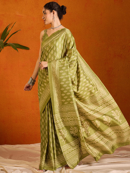 Women's Cotton Blend Light Green Printed Designer Saree With Blouse Piece
