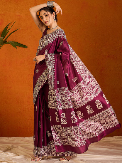 Women's Cotton Blend Magenta Printed Designer Saree With Blouse Piece