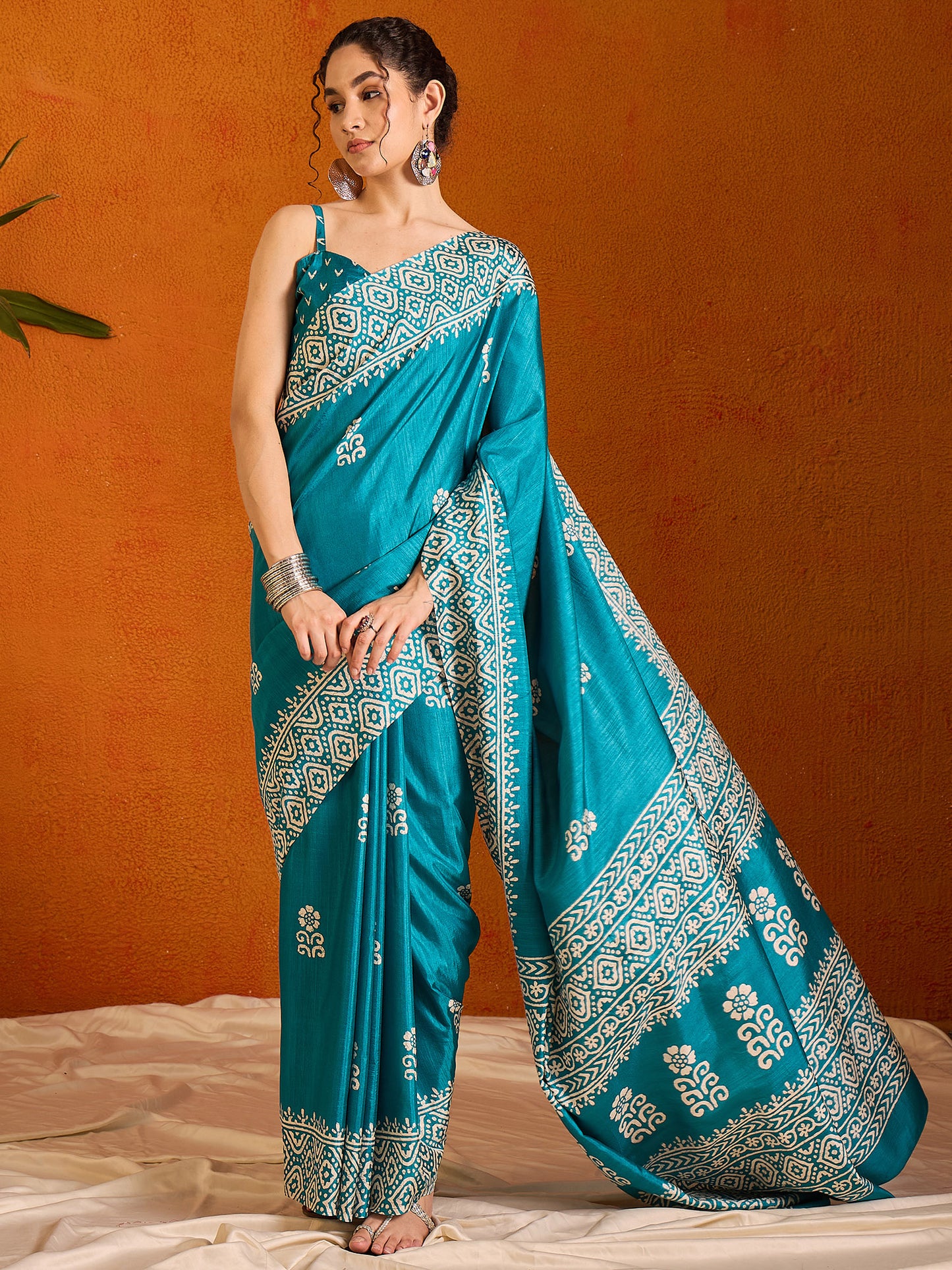 Women's Cotton Blend Light Blue Printed Designer Saree With Blouse Piece