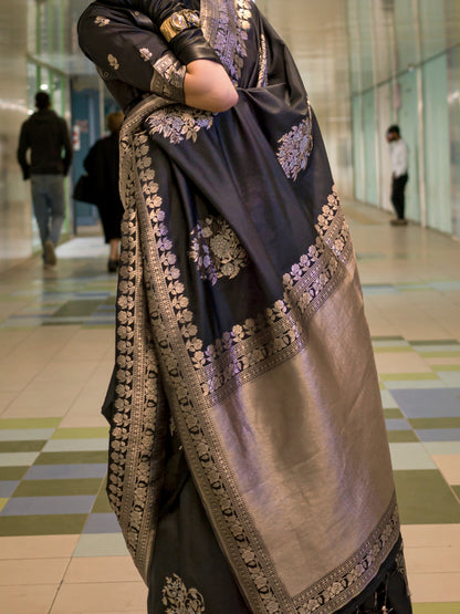 Women's Silk Blend Black Woven Design Designer Saree With Blouse Piece