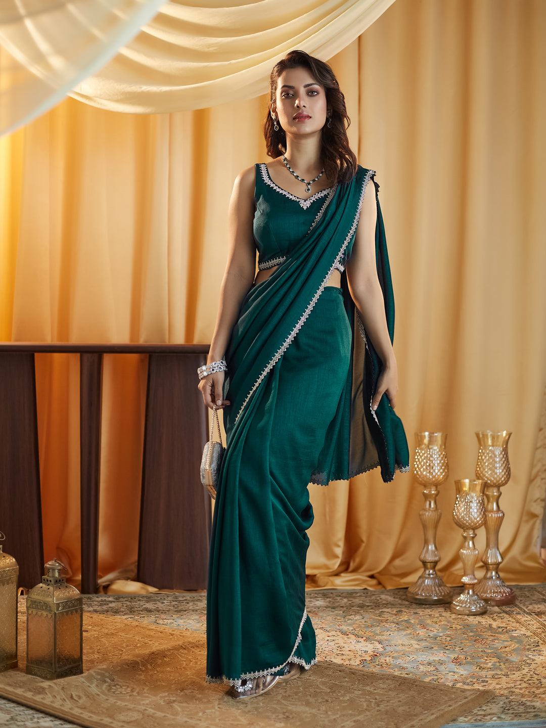 Dhiyona KS Women's Beads and Stones Silk Blend Saree
