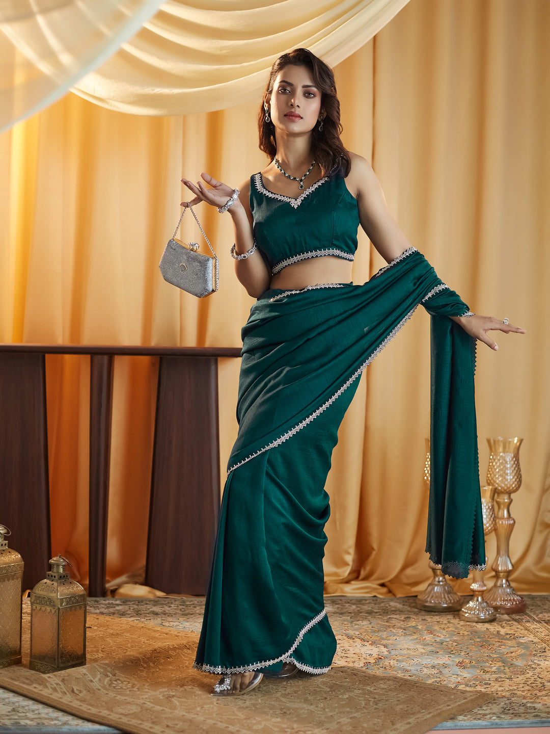 Dhiyona KS Women's Beads and Stones Silk Blend Saree