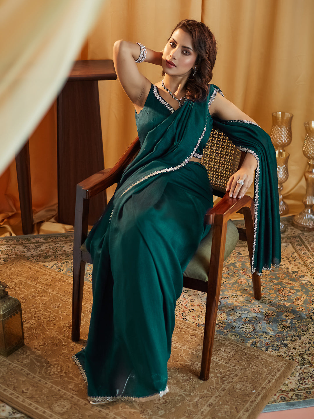 Dhiyona KS Women's Beads and Stones Silk Blend Saree