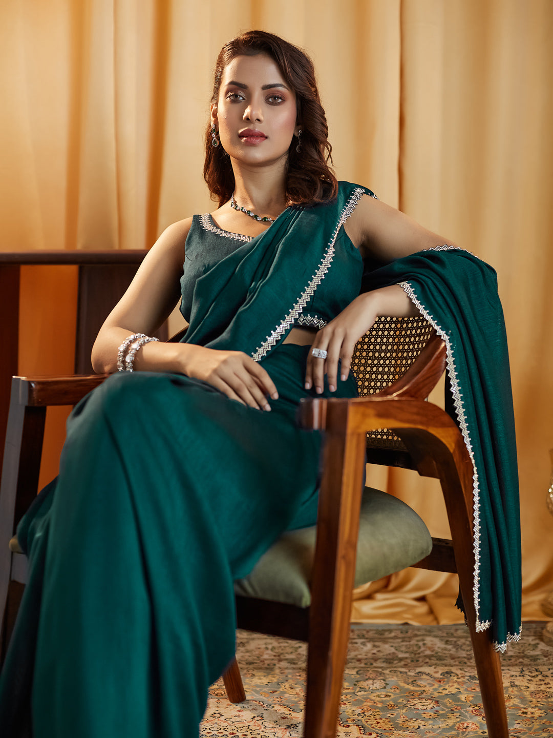 Dhiyona KS Women's Beads and Stones Silk Blend Saree