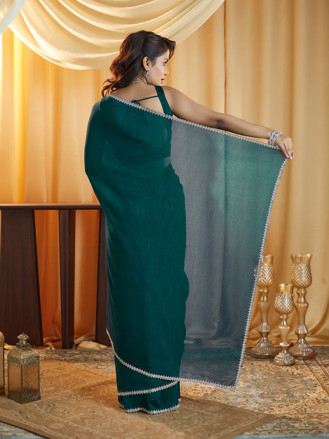 Dhiyona KS Women's Beads and Stones Silk Blend Saree