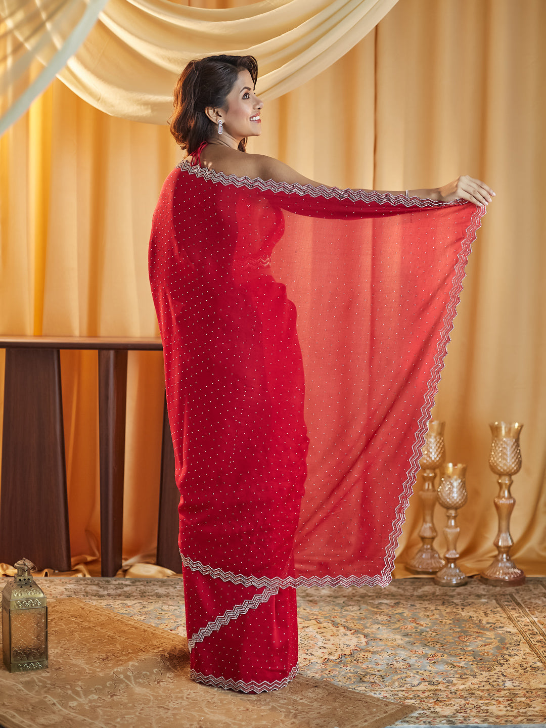 Dhiyona KS Women's Embellished Beads and Stones Silk Blend Saree