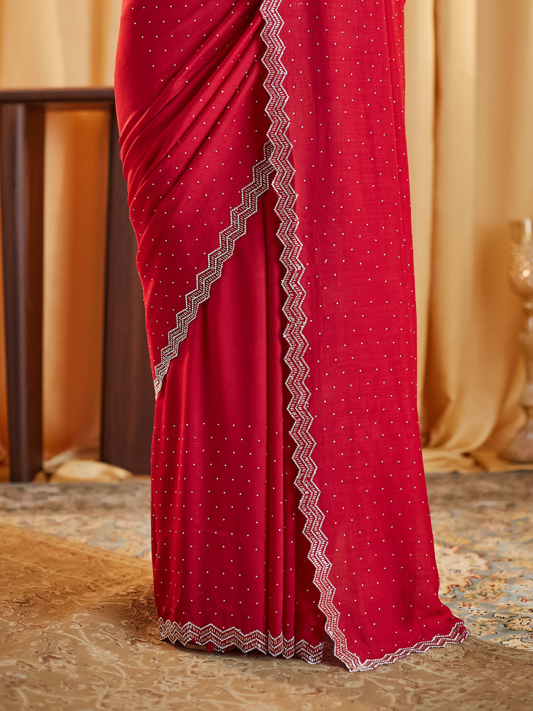 Dhiyona KS Women's Embellished Beads and Stones Silk Blend Saree